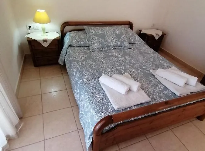 85 Sqm New Panorama Electric Car φωρτησησ Station Apart-hotel 4*