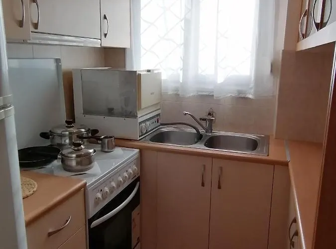 85 Sqm New Panorama Electric Car φωρτησησ Station Apart-hotel 4*